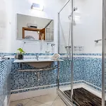 Great 2 Bedroom With Communal Pool 公寓